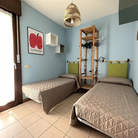 Bright Near The 公寓 *